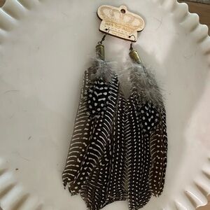 Feather earrings, New